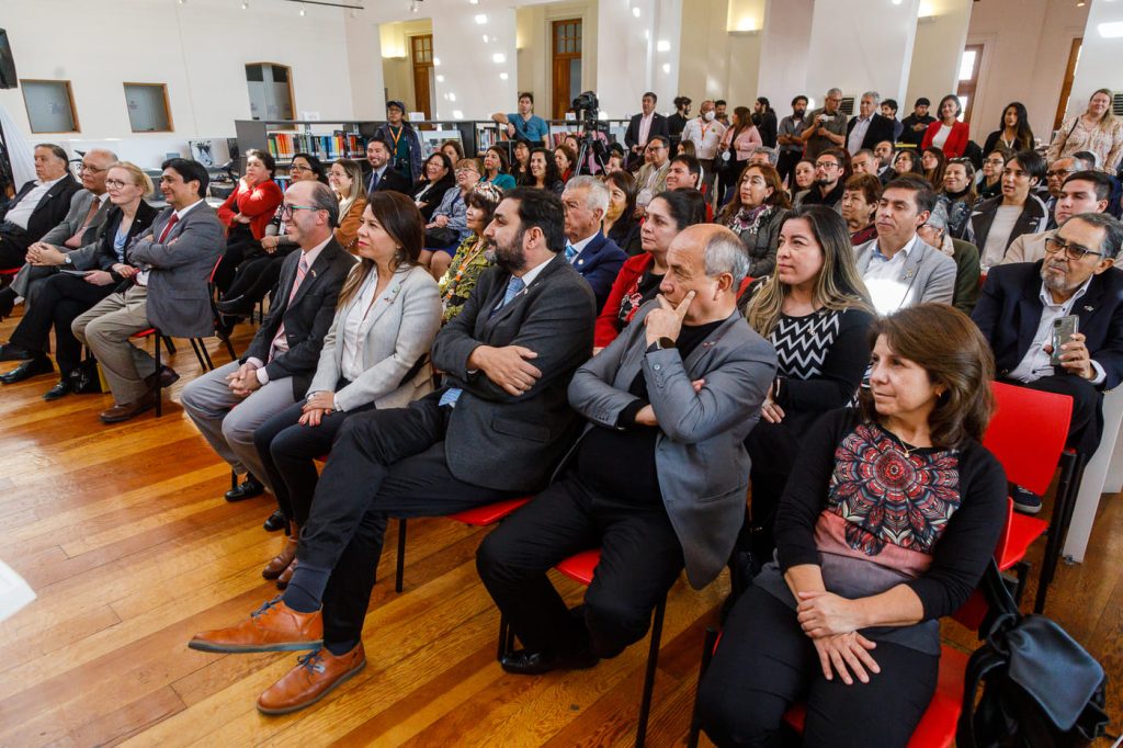 Lanzamiento-Antofa-Educa-22
