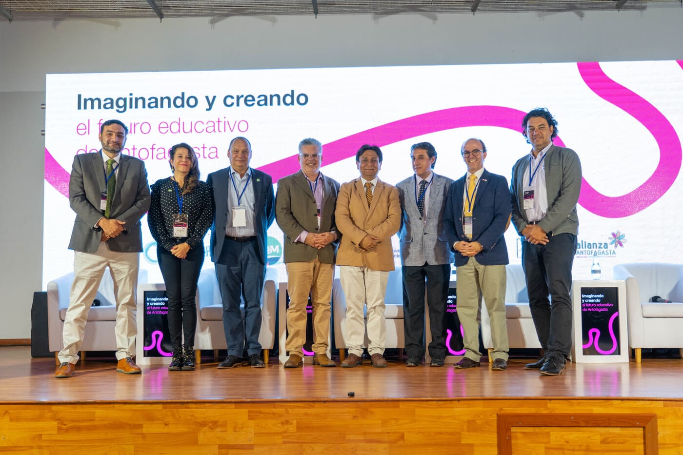 seminario-lanzamiento-antofaeduca-fundacion-entrepreneur-2023-39