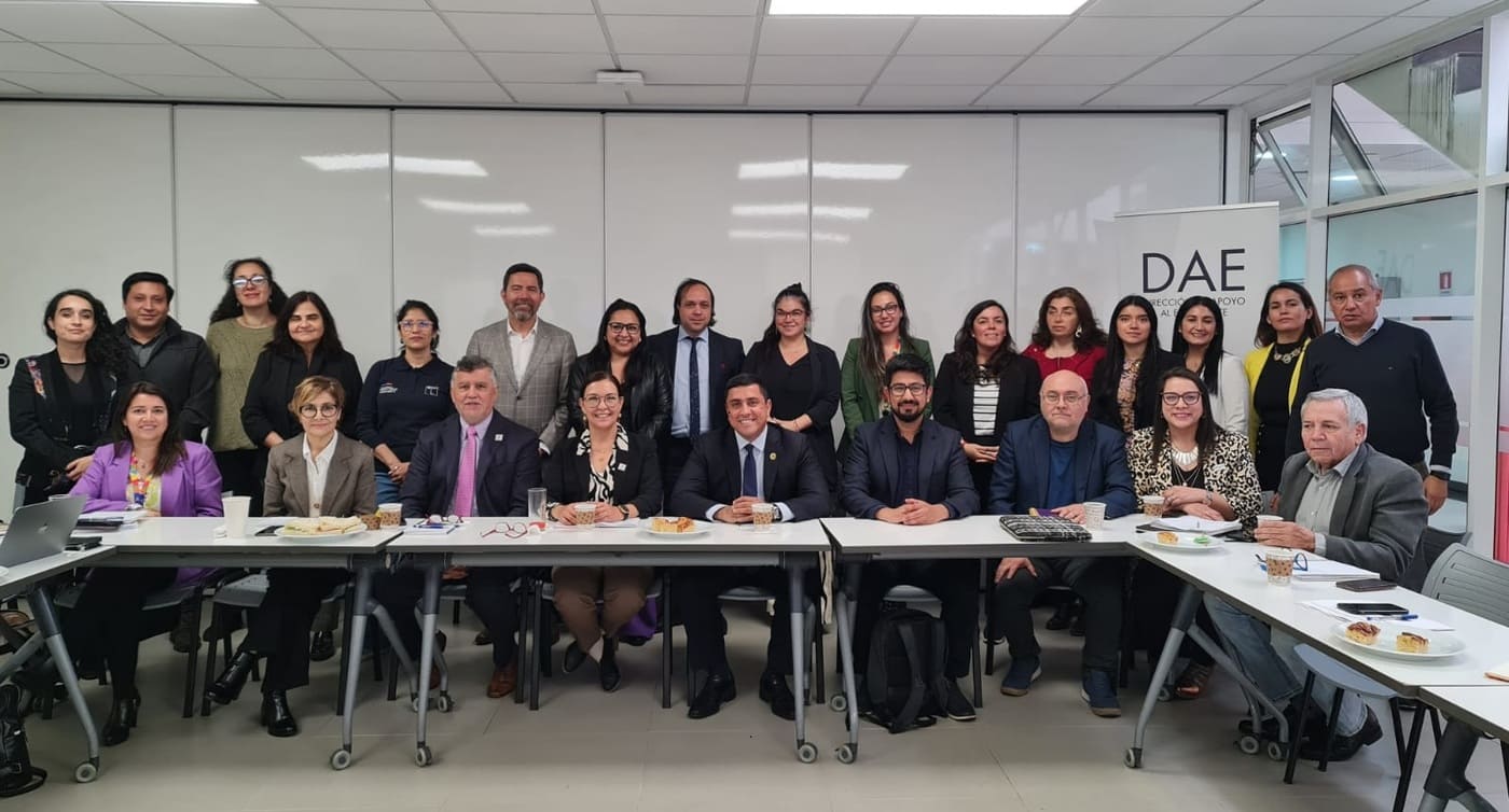 participacion-de-antofaeduca-en-la-mesa-de-gobernanza-de-la-educacion-tecnico-profesional-tp-colaboracion-regional_portada
