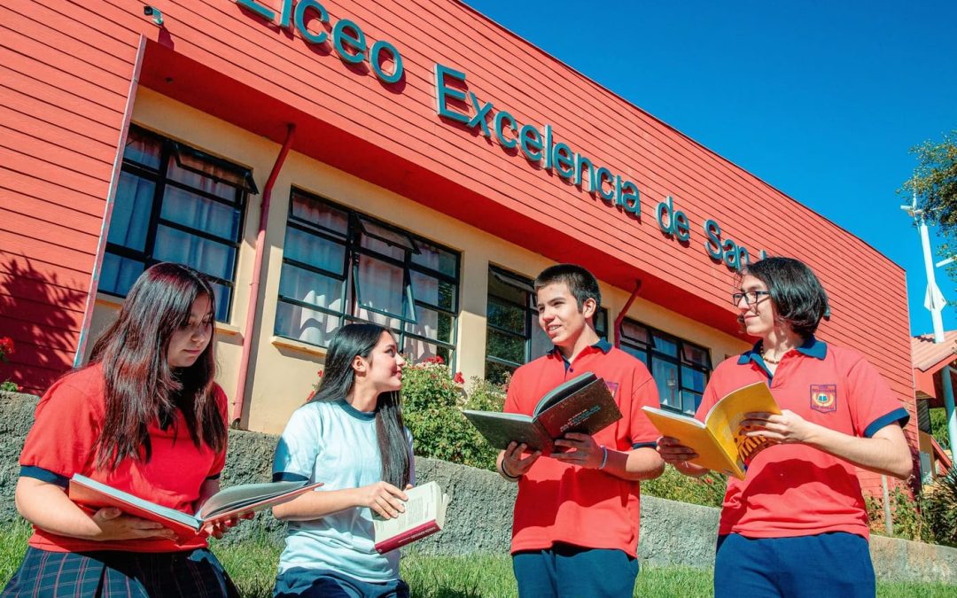 AntofaEDUCA les felicita. UNESCO reconoce a San Nicolás y a su Liceo Bicentenario de Excelencia. Se incorporan a la Red Mundial de Ciudades del Aprendizaje y la RedPEA